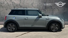 MINI Hatchback 2.0 Cooper S Classic 3dr Petrol Hatchback